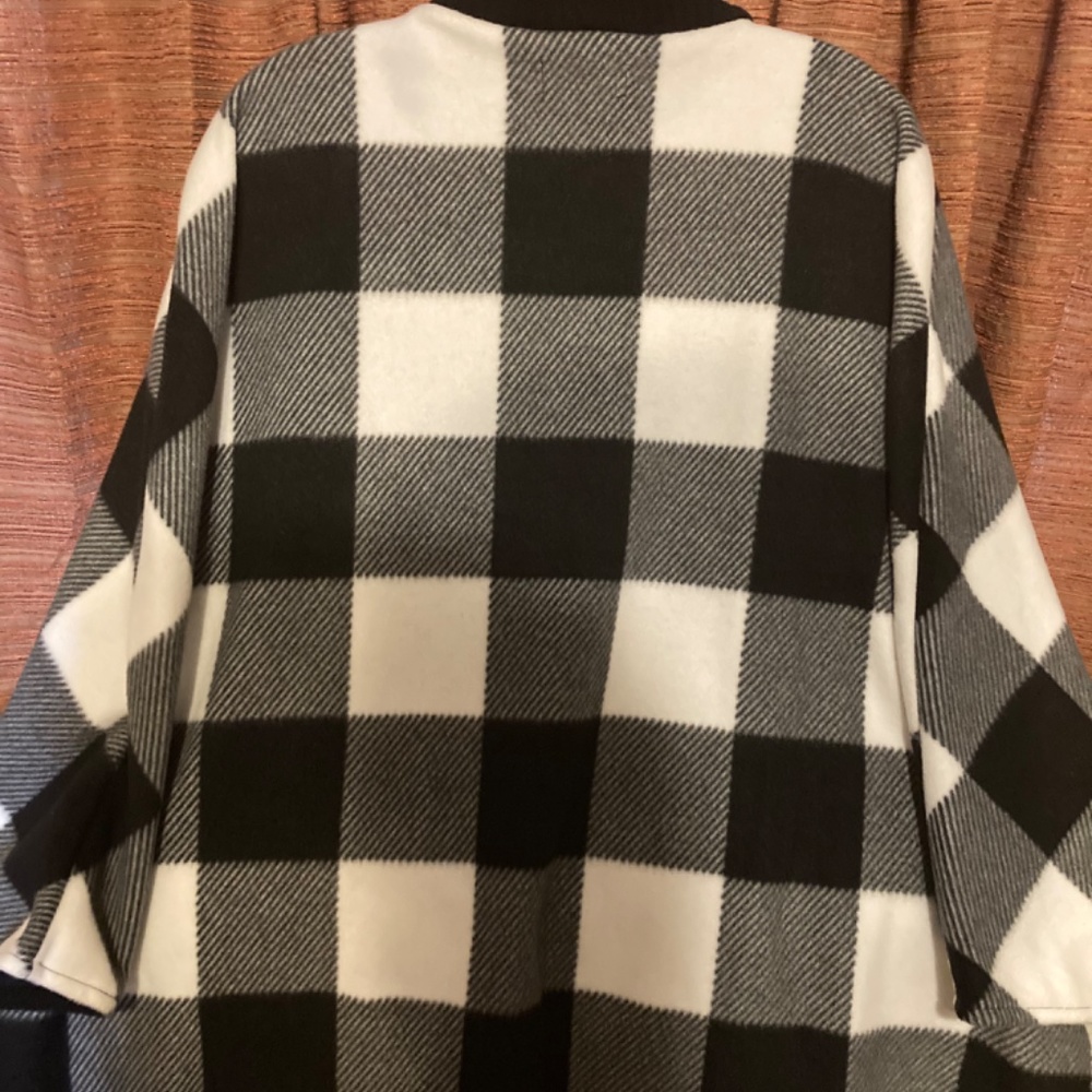 Jacket - Picture 2 of 4